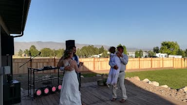 U Be The DJ - Wedding DJ