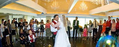 AAA DIAL A DJ Photo Booth & Karaoke Disc Jockey Service