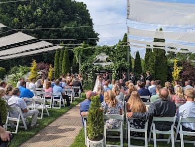 John Correll Professional Wedding DJ Services - Wedding DJ