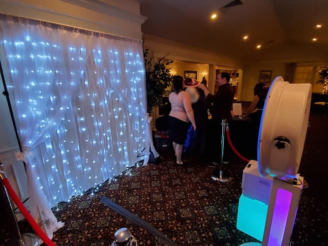 A Touch of Class DJ's