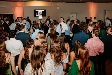 Edifying Entertainment - Wedding DJ Omaha - Wedding DJ