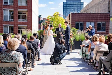 Lo-Fi Jukebox Dueling Pianos - Wedding DJ