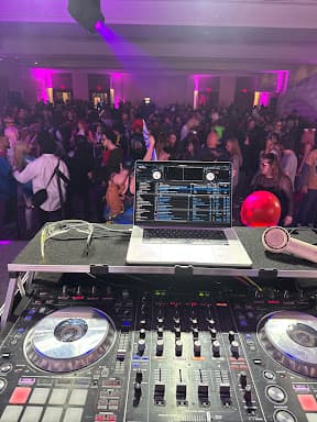 DJ Ice Kole - Wedding DJ