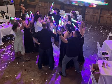 V&B DJ Entertainment LLC - Wedding DJ