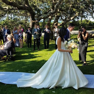 Turn It Up Entertainment - Wedding DJ