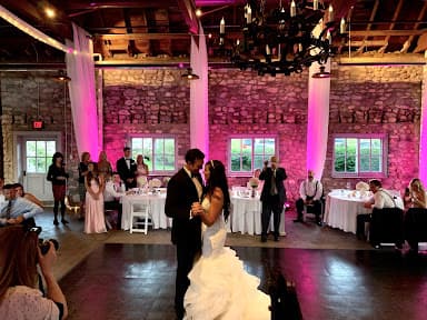 Sound Waves Next Generation DJ Service - Wedding DJ