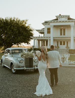 The Wedding Resource Guide - Wedding DJ