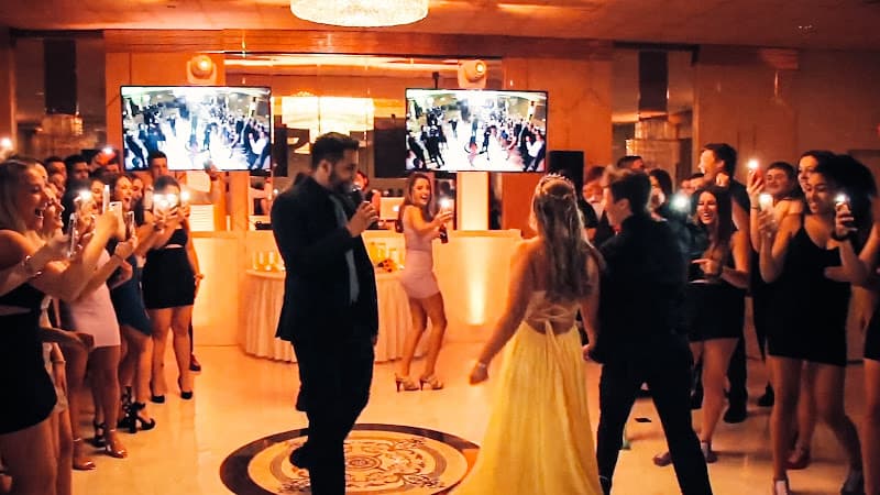 Joel Guerrero - DJ & Entertainment