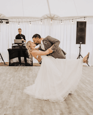 Wedding DJs | RMF Entertainment - Wedding DJ