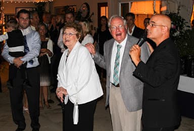 Awesome Entertainment - Wedding DJ