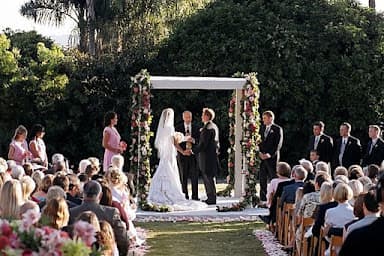 Accent Sounds and Entertainment - Wedding DJ