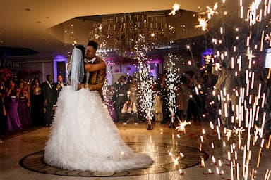 Finer Touch Entertainment - Wedding DJ