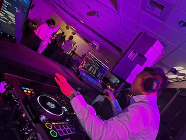 JP Northwest Entertainment - Wedding DJ