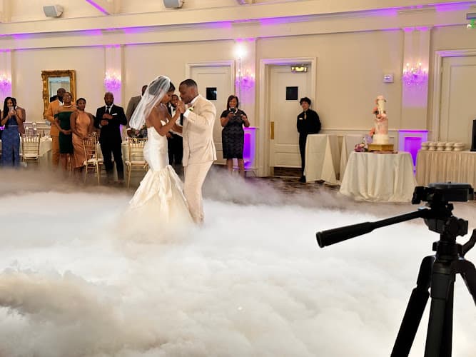 DJ LEGEND ENTERTAINMENT, LLC