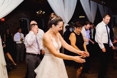 Bunn DJ Company - Wedding DJ