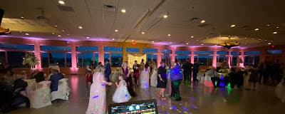 Michigan’s Premier DJ & Photo Booth