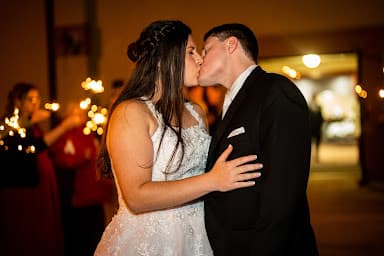 Scanes Family Entertainment - Wedding DJ