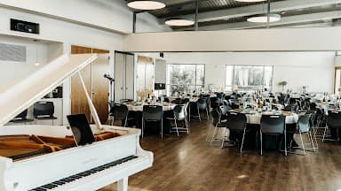 Emerald Magic Events - Wedding DJ