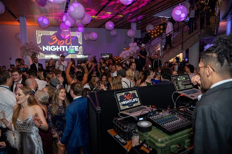 360 Nightlife