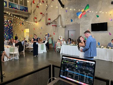 Ayre Power Entertainment - Wedding DJ