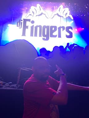 DJ Fingers - Wedding DJ