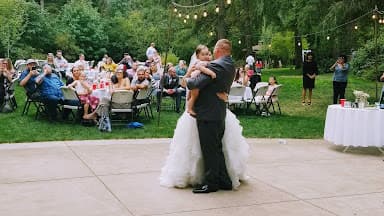 THUMP Entertainment - Wedding DJ