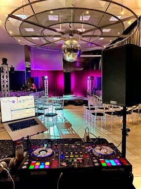 Westech Pro Entertainment - Wedding DJ