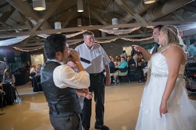 Buckeye Entertainment - Wedding DJ