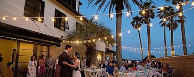 Destin DJ's - Destin's best wedding DJ's, beach & lawn ceremony reception & venue!