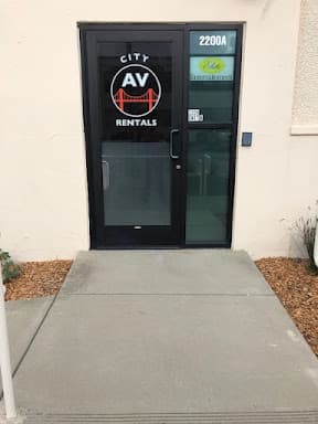 Elite Entertainment - San Francisco - Wedding DJ