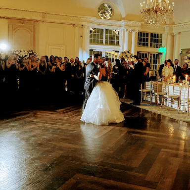 DJ Gold Mixmaster LLC - Wedding DJ