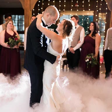 Ultimate Entertainment - Wedding DJ