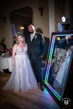 MUSG Productions (Memorable, Unique, Spectacular, Glamorous) - Wedding DJ