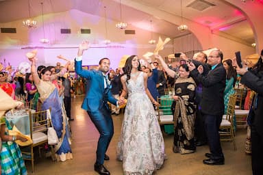 SILK EVENTS - DJ + Lighting - Wedding DJ