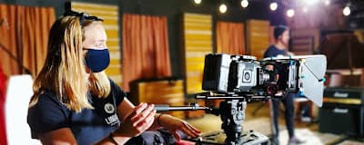 Lindsey Entertainment