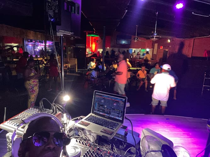 JJ Solomon Mobile DJ Service