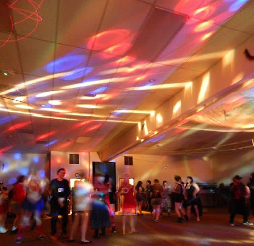 Sound Geeks DJ and Sound and mobile staging