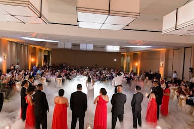 NooB Entertainment - Wedding DJ