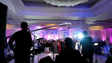 Bwatt Entertainment - Wedding DJ