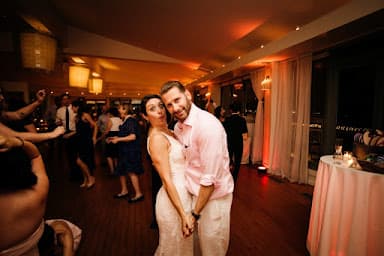 A Starry Night Music Inc. - Wedding DJ