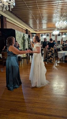 Timbo Promotions Entertainment Co - Wedding DJ