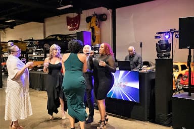 DJ Hustle Las Vegas - Wedding DJ