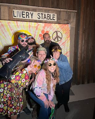 DJ Dan Entertainment - Wedding DJ