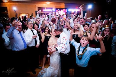 Liftoff Entertainment - DJ and Photo Booth Services - Wedding DJ