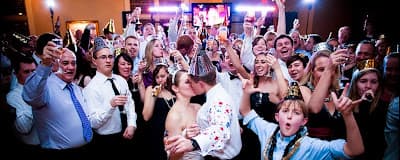 Liftoff Entertainment - DJ and Photo Booth Services