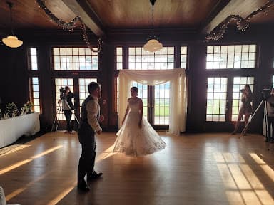 BPM Entertainment - DJ | Photo Booth | Audio Guestbook | Karaoke | Game Shows - Wedding DJ