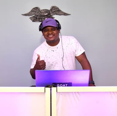 Dj William Milbourne - Wedding DJ