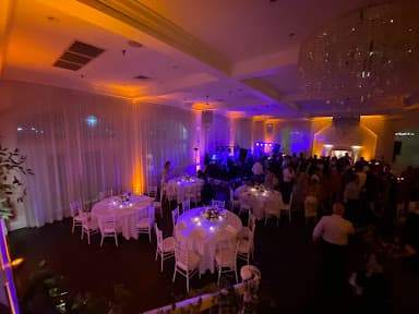 M.C. Entertainment - Wedding DJ