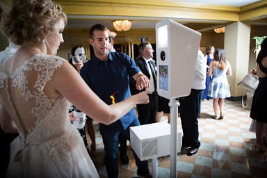 DJ Alex Reed - Wedding DJ